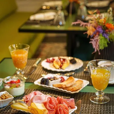 Otel Diffuso Birkin Castello 3*