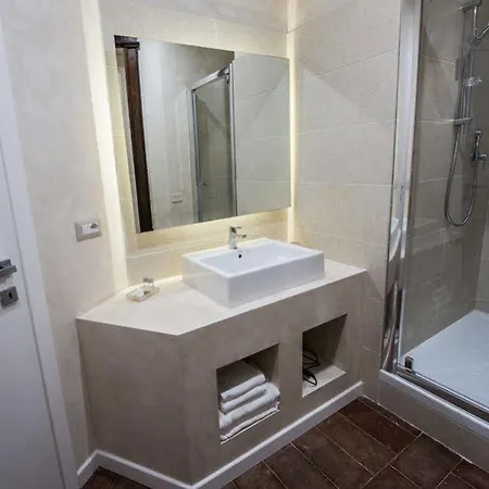 Otel Diffuso Birkin Castello